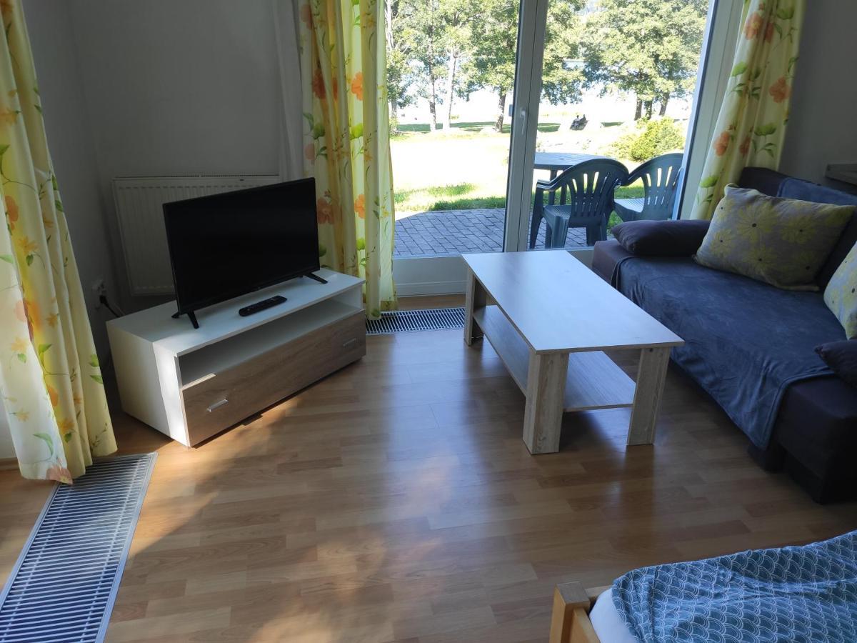 伏尔塔瓦河畔利普诺Lipno Riviera - Mysi V Bote公寓 外观 照片
