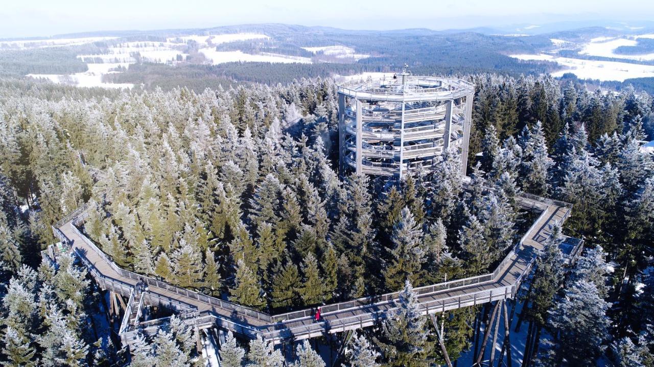 伏尔塔瓦河畔利普诺Lipno Riviera - Mysi V Bote公寓 外观 照片